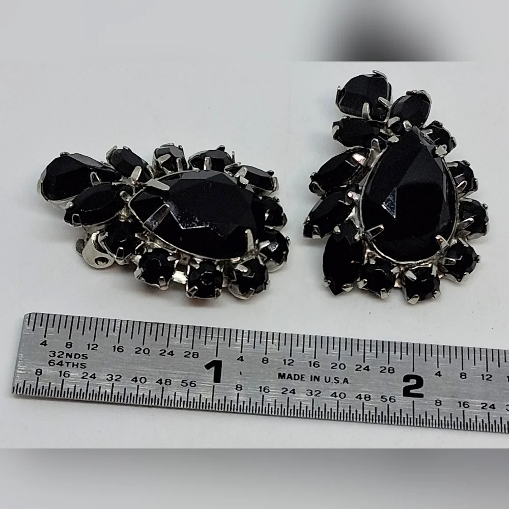 * Vintage Weiss Jet Black Rhinestones Earrings & Pin Brooch Set